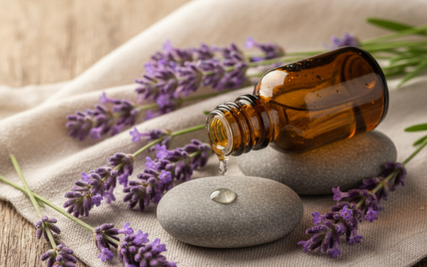 Odkryj Naturalne Cuda Olejku Lawendowego: Przewodnik po Jego Wszechstronnych Zaletach